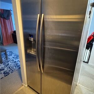 Samsung Stainless Steel Side-by-Side Refrigerator